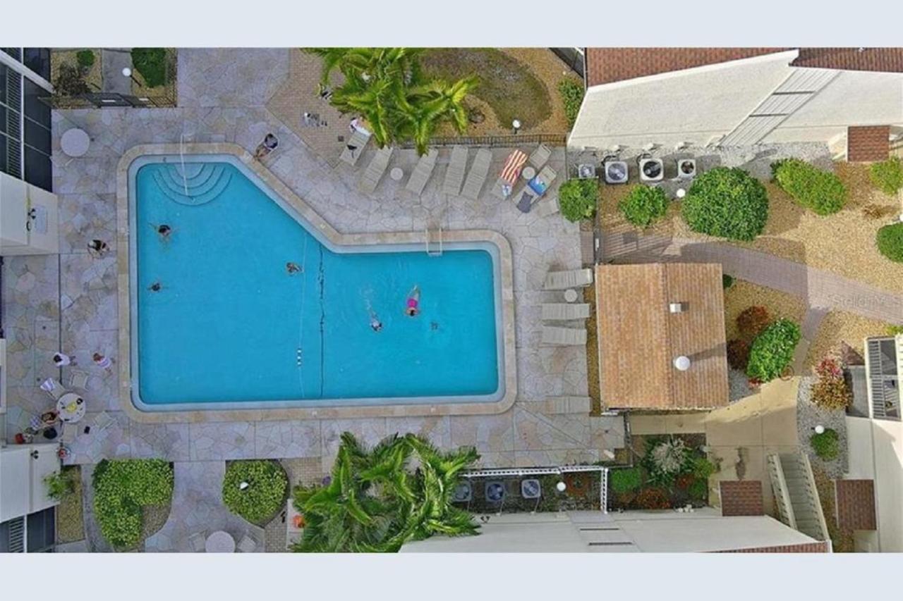 Апартаменты Siesta Key Escape Ground Floor Steps To Heated Pool And Free Trolley Экстерьер фото