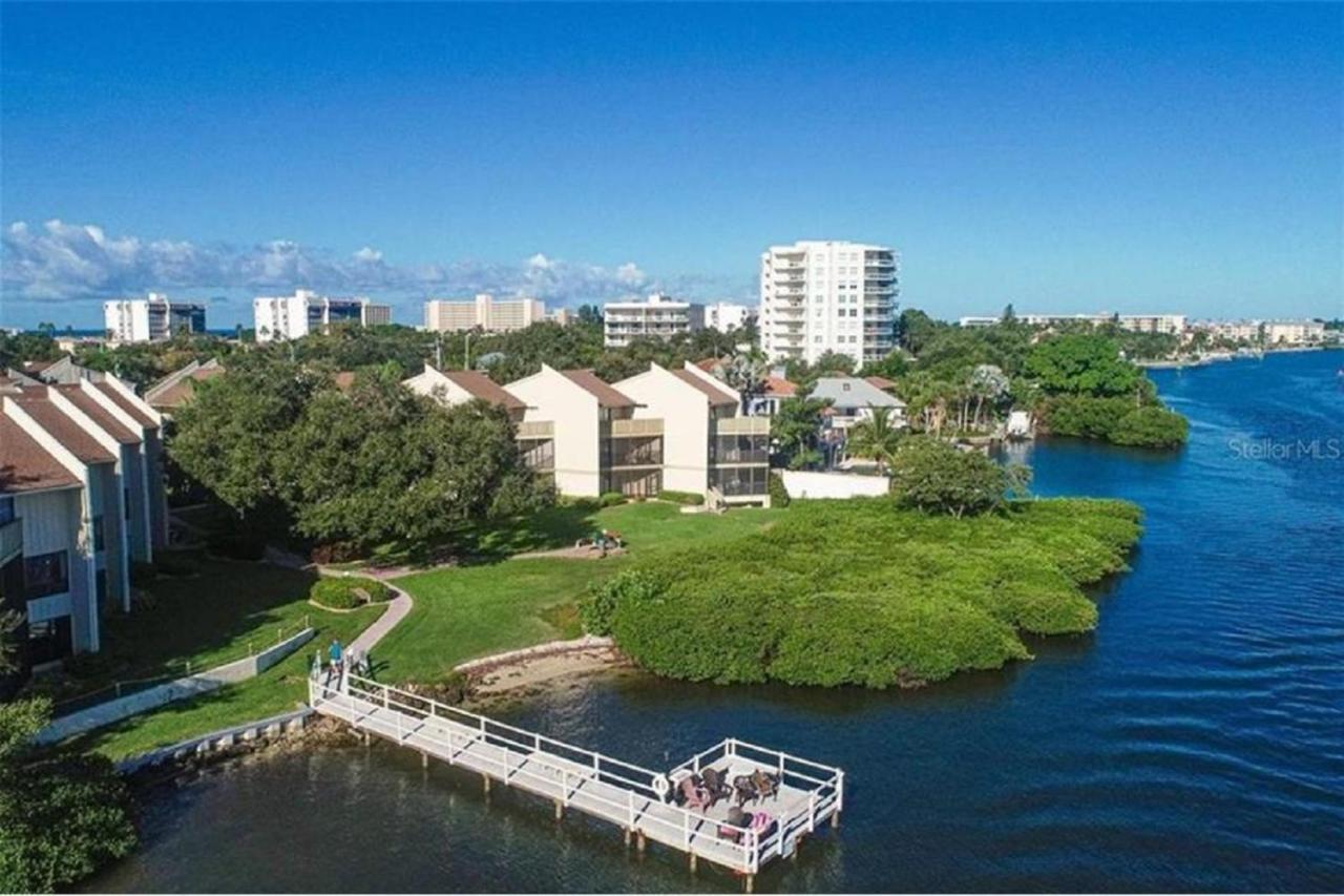 Апартаменты Siesta Key Escape Ground Floor Steps To Heated Pool And Free Trolley Экстерьер фото